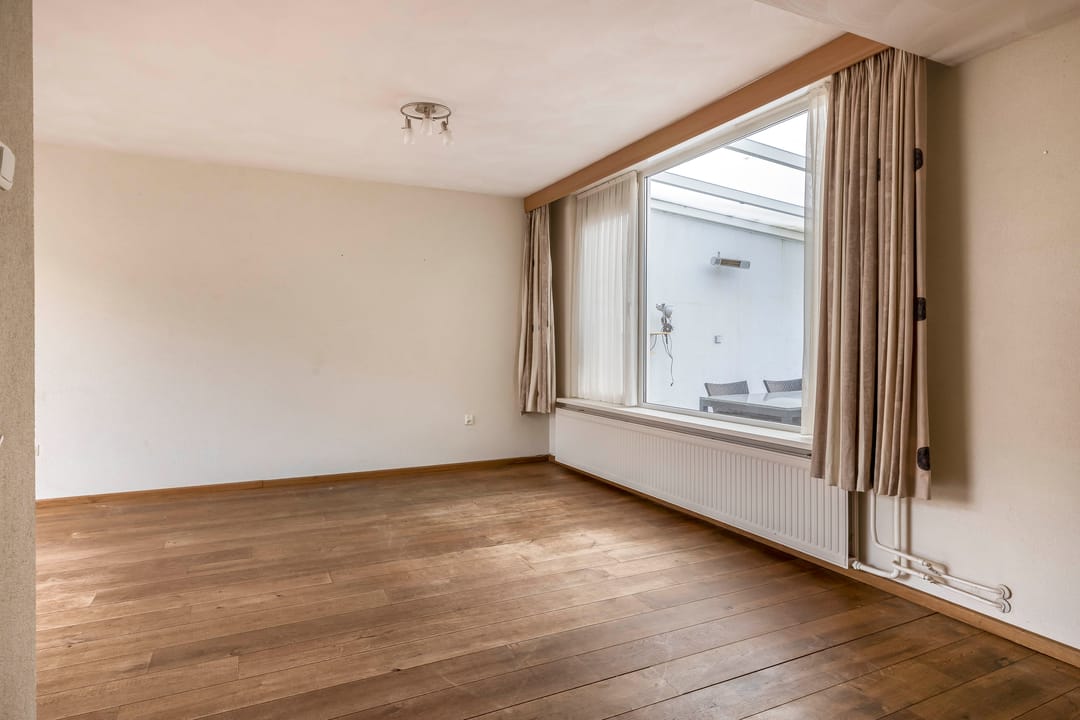 Foto 8 van van Gentstraat 9