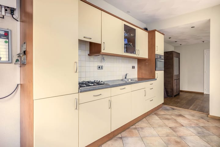 Foto 10 van van Gentstraat 9