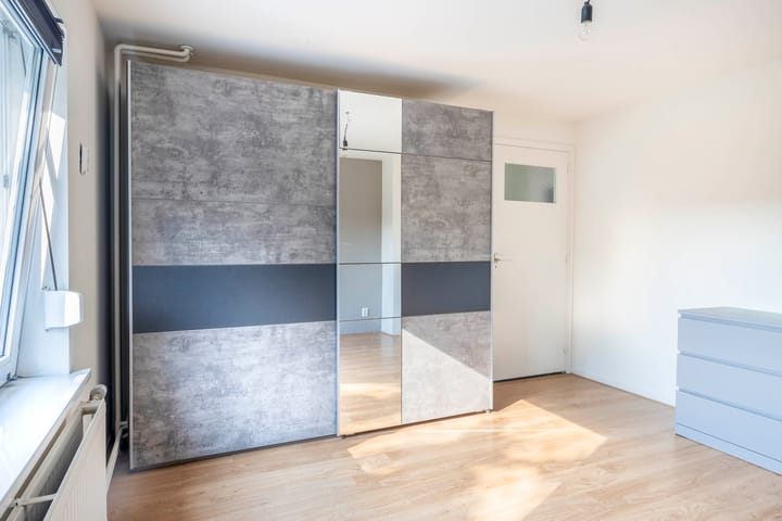 Foto 25 van van Gentstraat 9