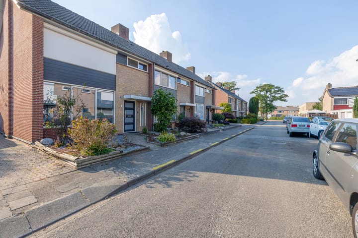 Foto 27 van van Gentstraat 9