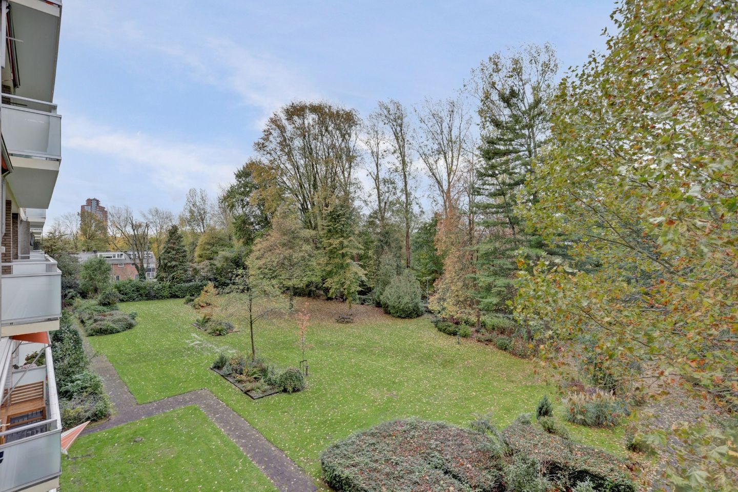 Foto 5 van Van der Helmstraat 255