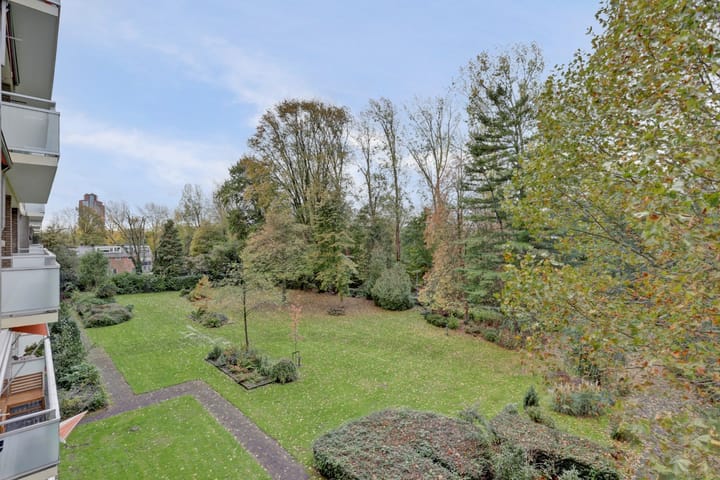 Foto 5 van Van der Helmstraat 255