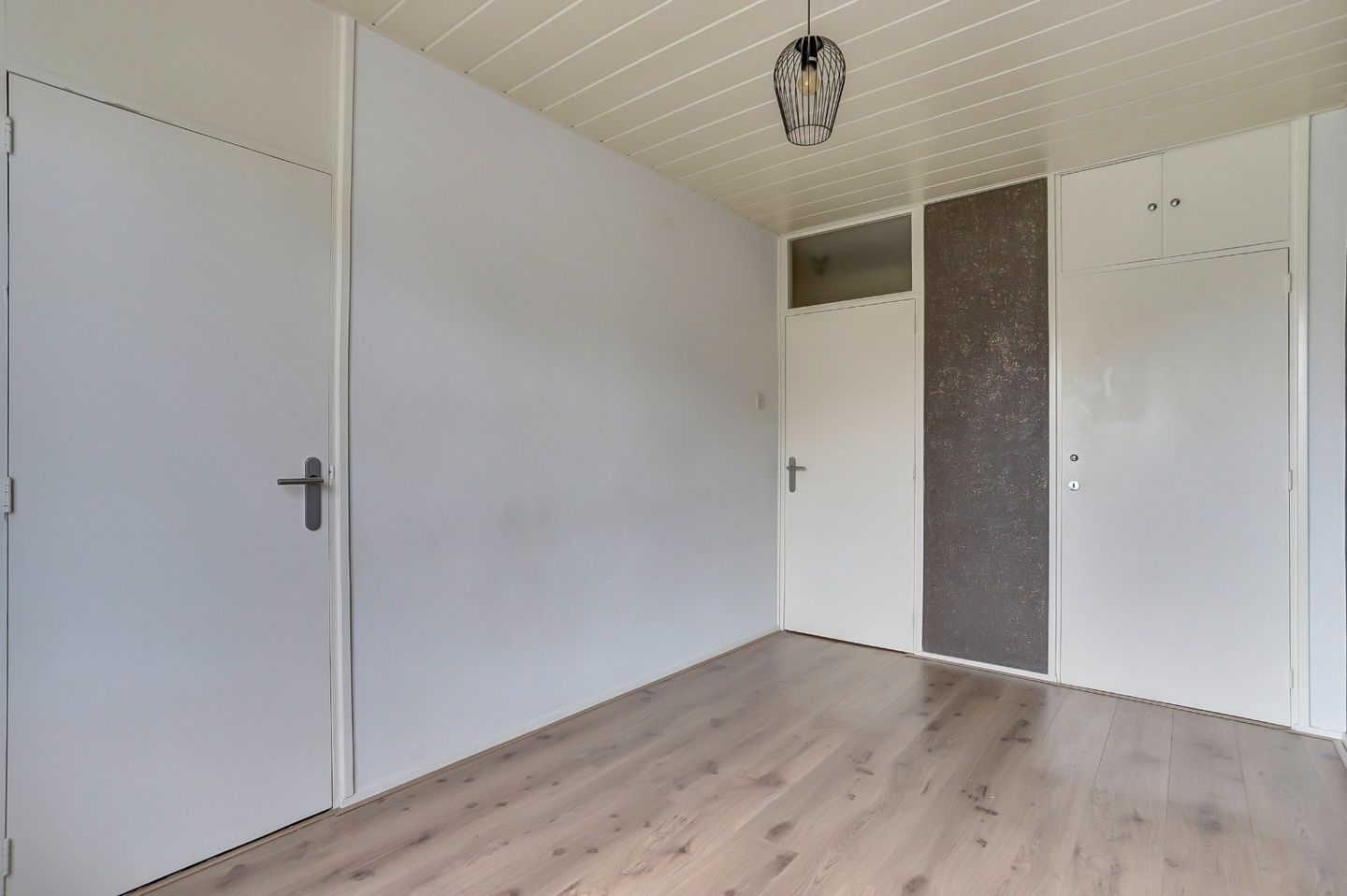 Foto 14 van Van der Helmstraat 255