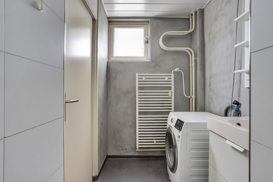 Foto 17 van Van der Helmstraat 255