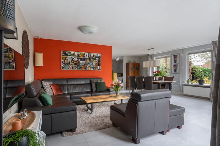 Foto 18 van Rixtwei 325