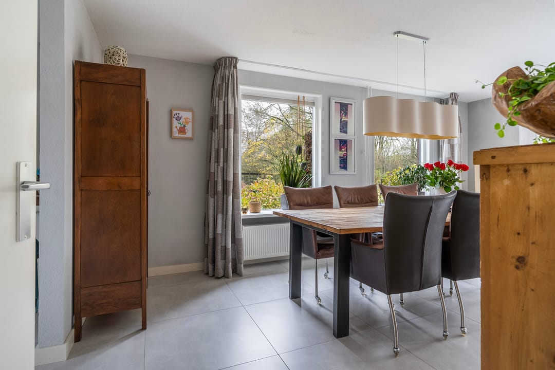 Foto 23 van Rixtwei 325