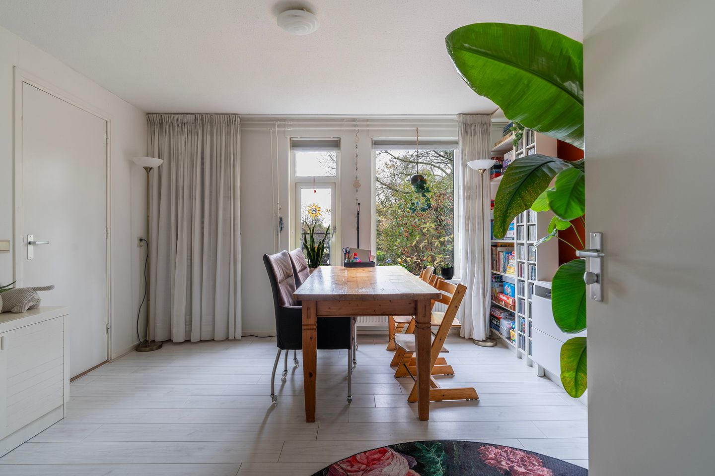 Foto 25 van Rixtwei 325