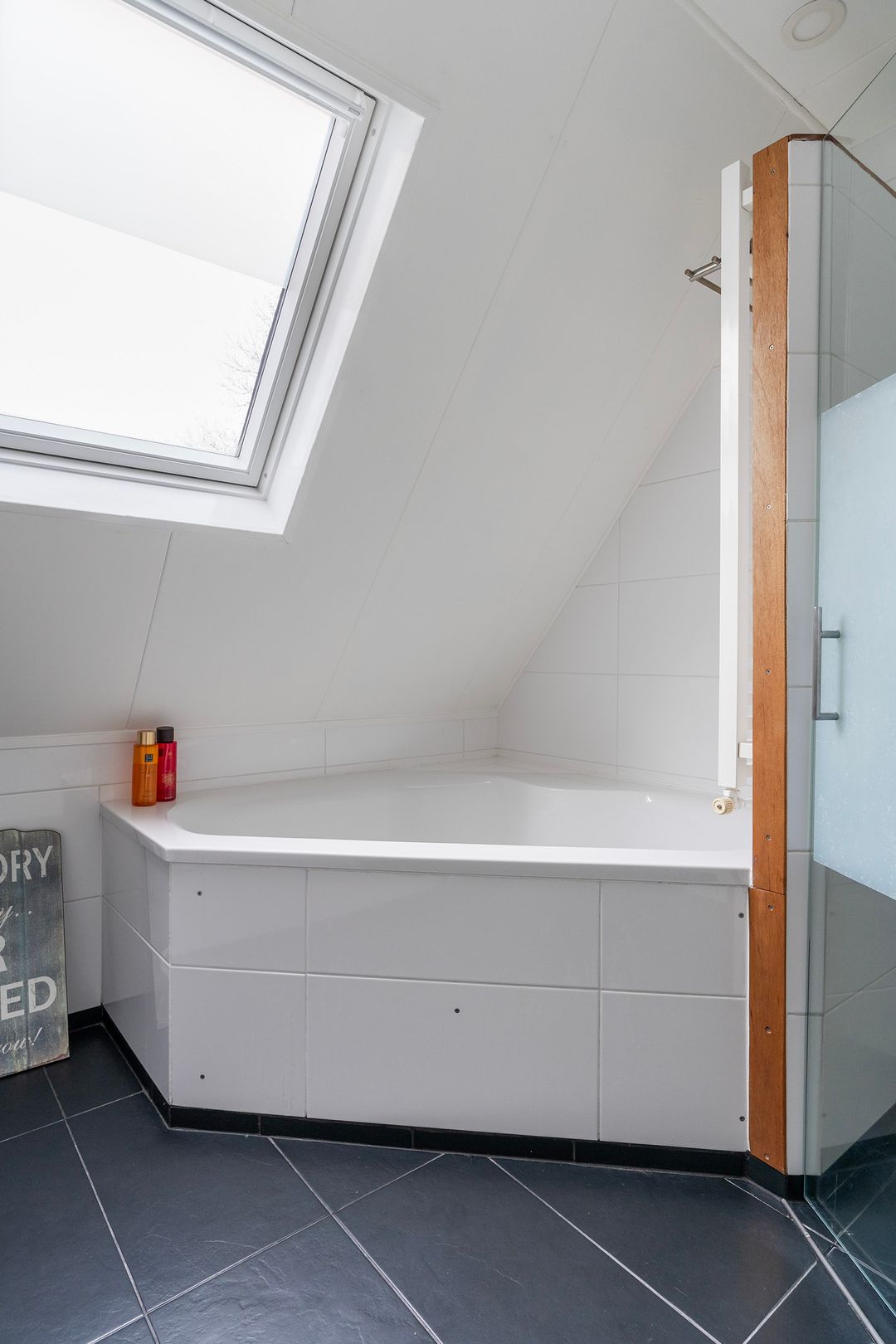 Foto 56 van Rixtwei 325