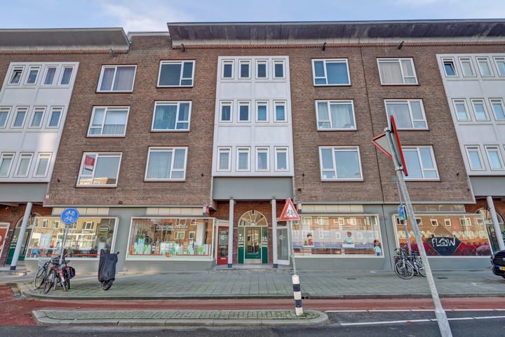 Photo 2 of Pleinweg 220-D