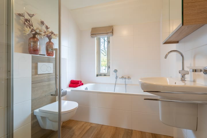 Photo 2 of Grathemstraat 24