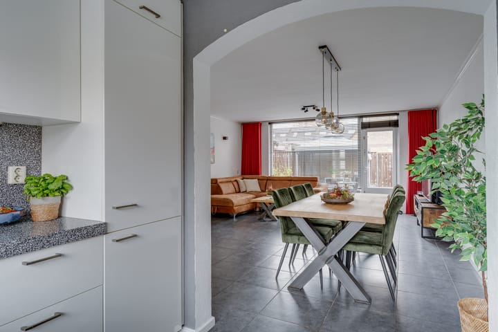 Photo 10 of Valkenier 25