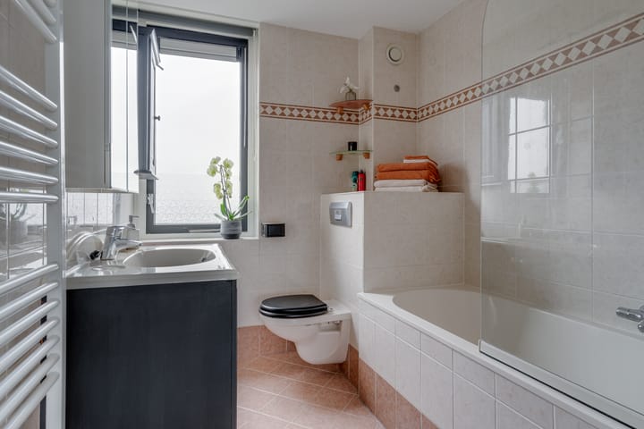 Photo 21 of Valkenier 25