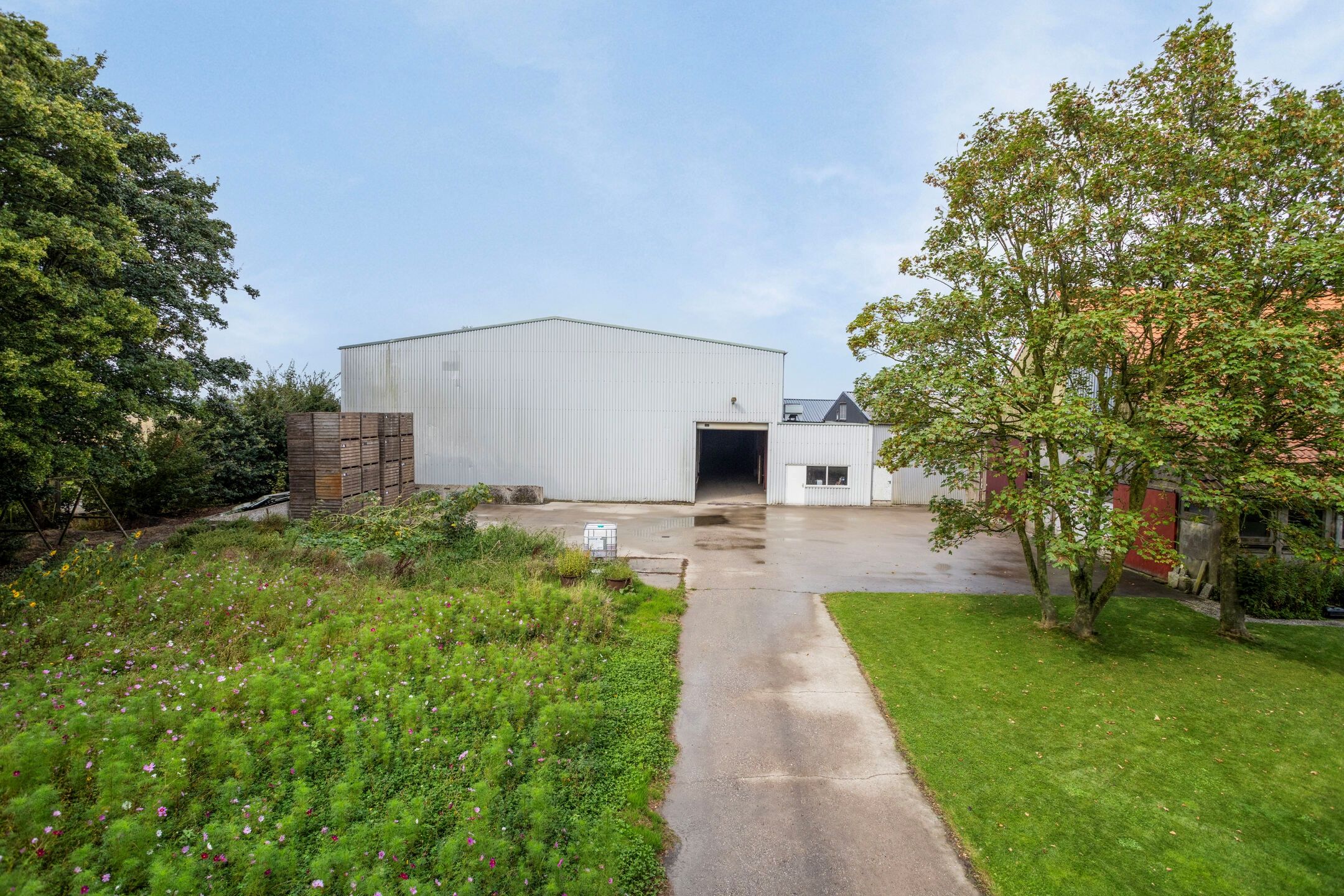 Photo 12 of Ankerpad 10