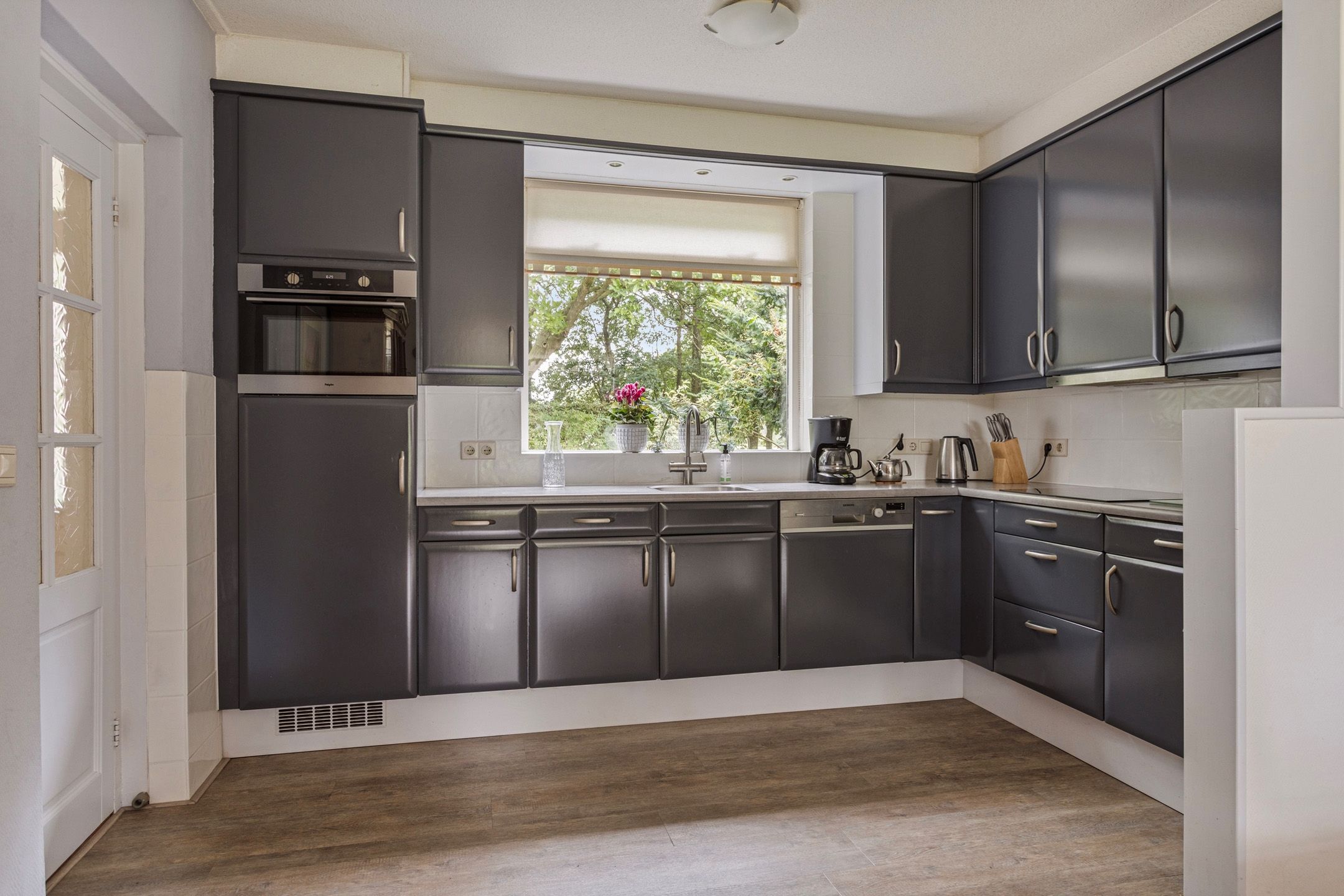 Photo 27 of Ankerpad 10