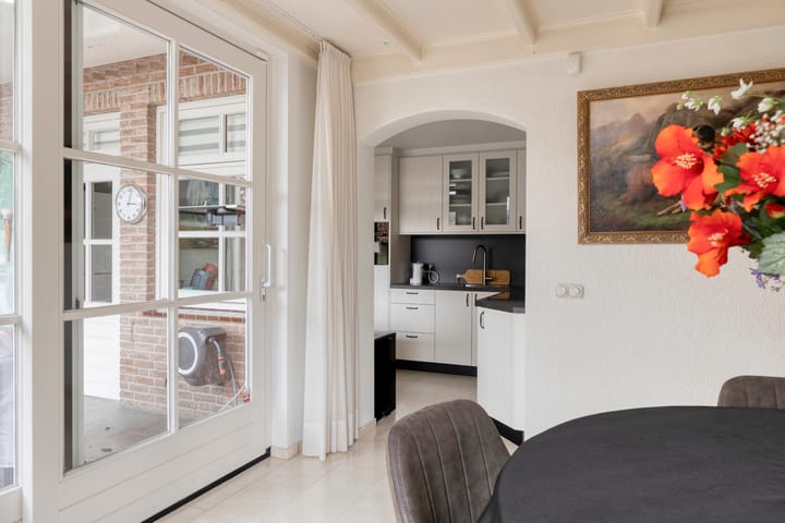 Foto 10 van van Rummenstraat 1