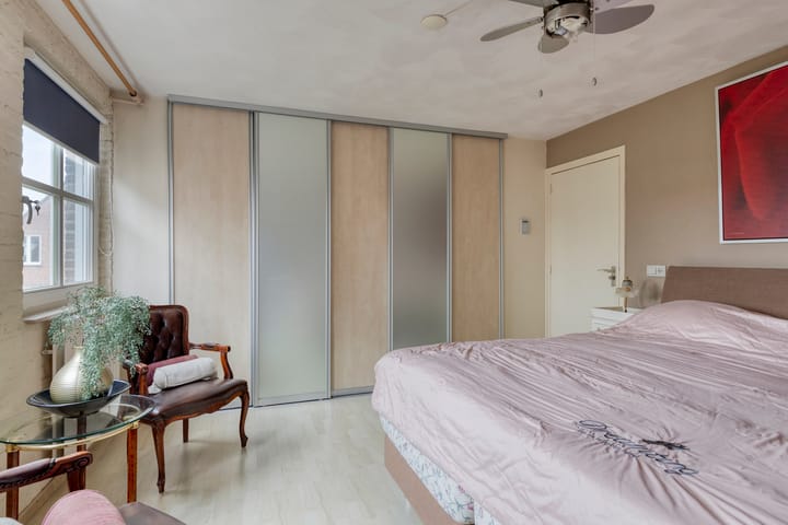 Foto 18 van van Rummenstraat 1