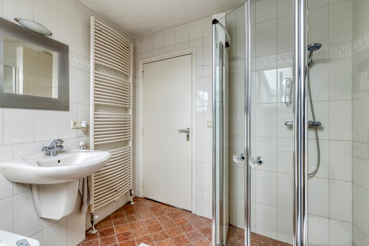 Foto 23 van van Rummenstraat 1