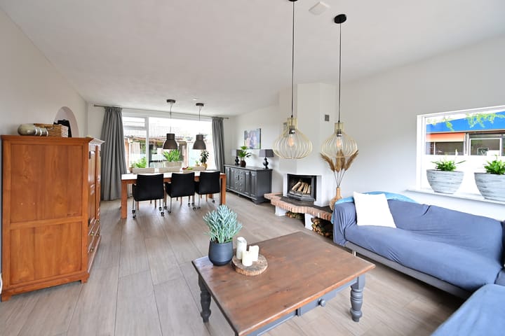 Foto 9 van Prins Bernhardsingel 9