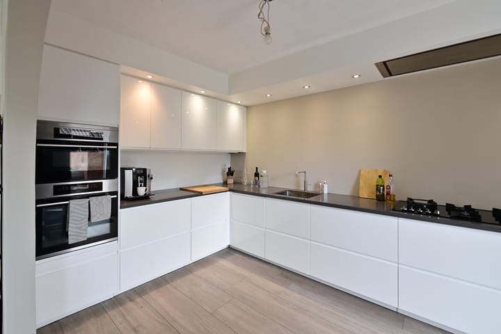 Foto 11 van Prins Bernhardsingel 9