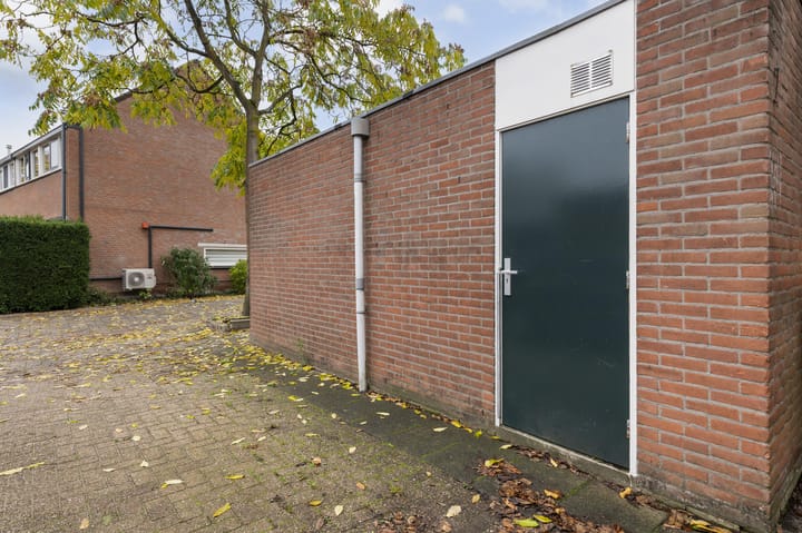 Photo 28 of Kamelenspoor 152