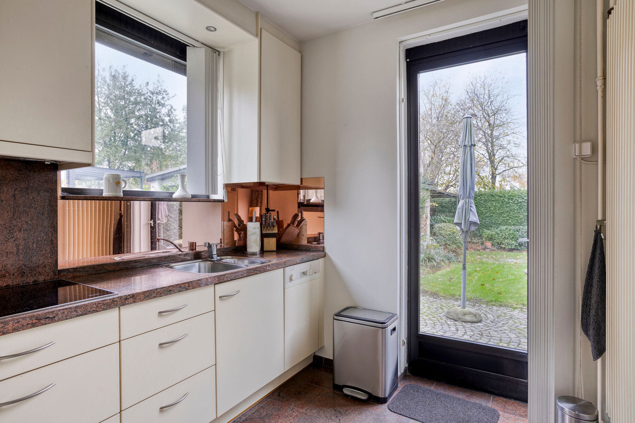 Foto 9 van Klokbekerstraat 112