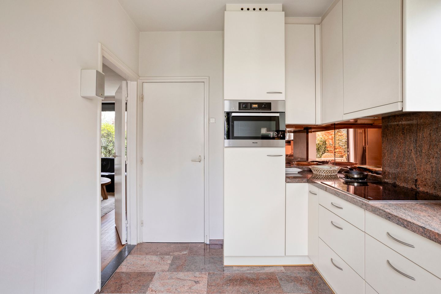 Foto 10 van Klokbekerstraat 112