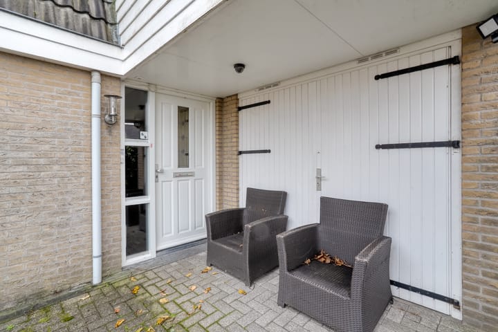 Photo 6 of De Pony 2