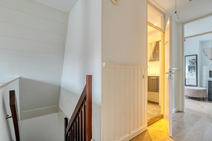 Photo 20 of De Pony 2