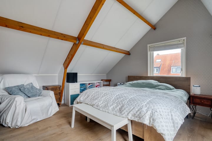 Photo 25 of De Pony 2