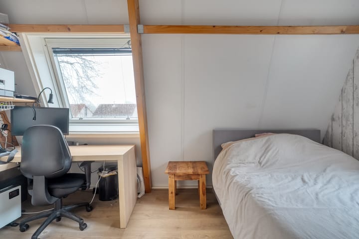 Photo 26 of De Pony 2