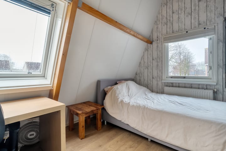 Photo 27 of De Pony 2