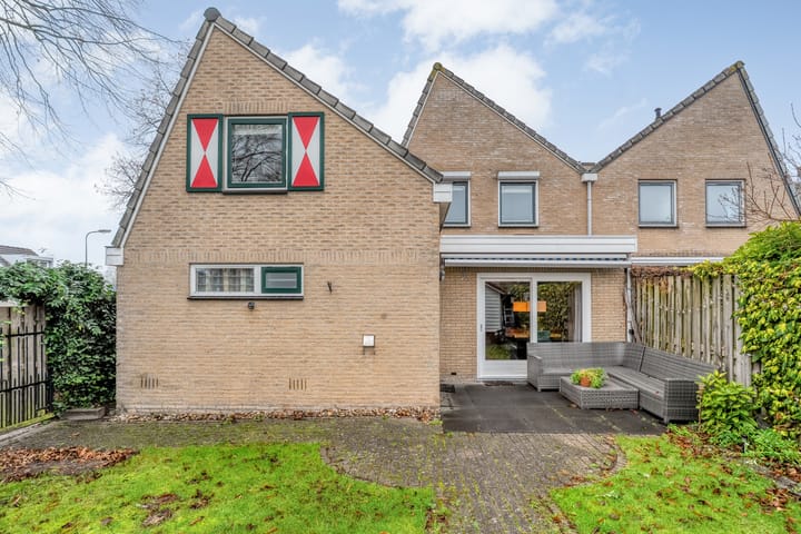 Photo 39 of De Pony 2