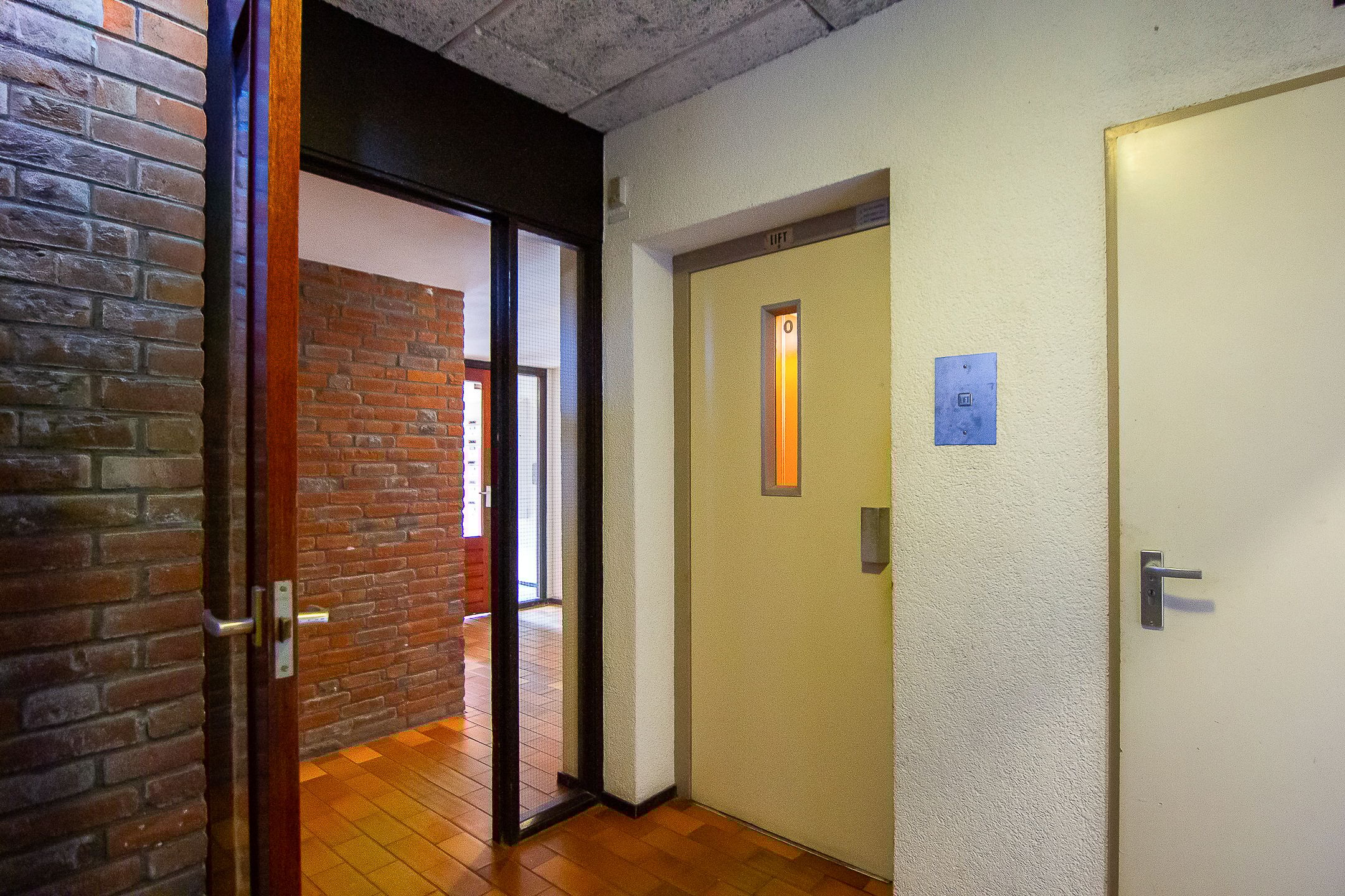 Foto 24 van Meester Cornelisstraat 57