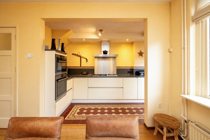 Photo 11 of Koninginneweg 37