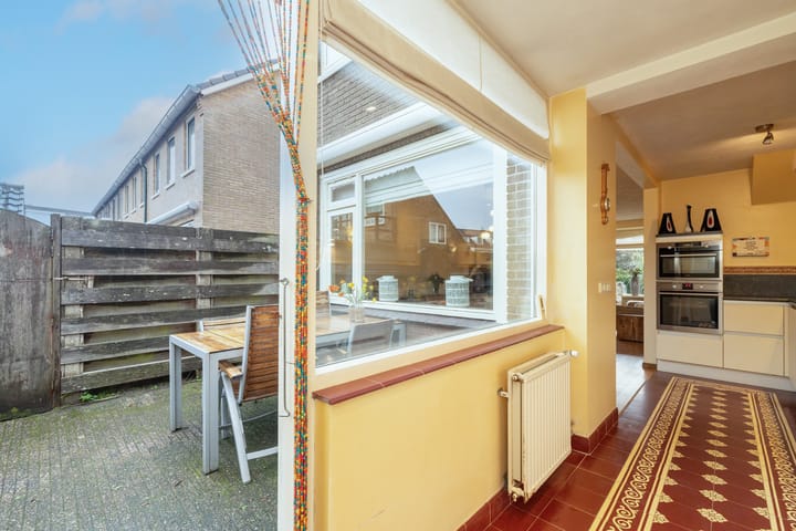 Photo 15 of Koninginneweg 37