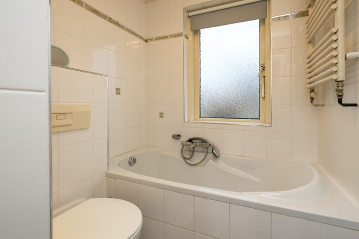 Photo 25 of Koninginneweg 37