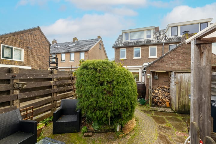 Photo 34 of Koninginneweg 37