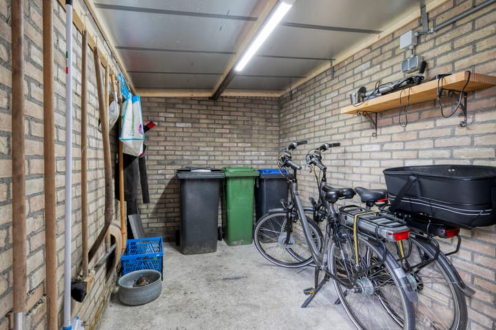 Photo 40 of Astronautenlaan 218