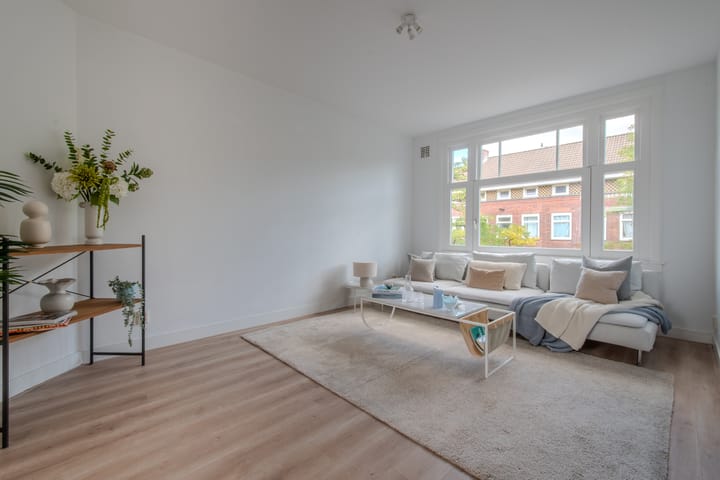 Photo 4 of John Franklinstraat 67-3