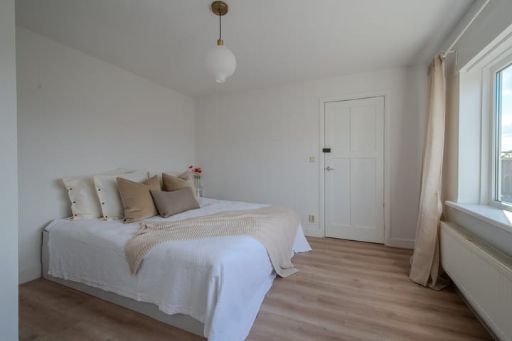 Photo 18 of John Franklinstraat 67-3