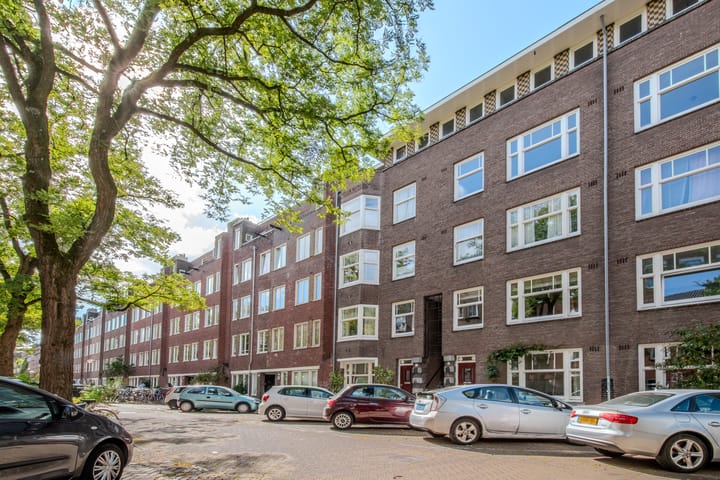 Photo 24 of John Franklinstraat 67-3