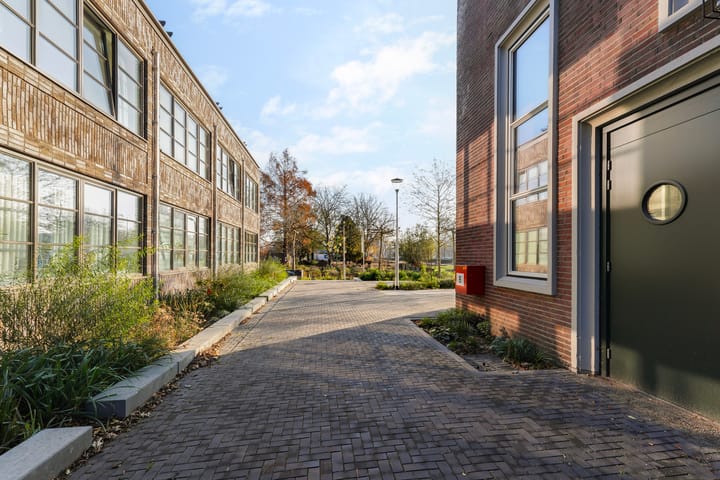 Photo 8 of Atelierstraat 200