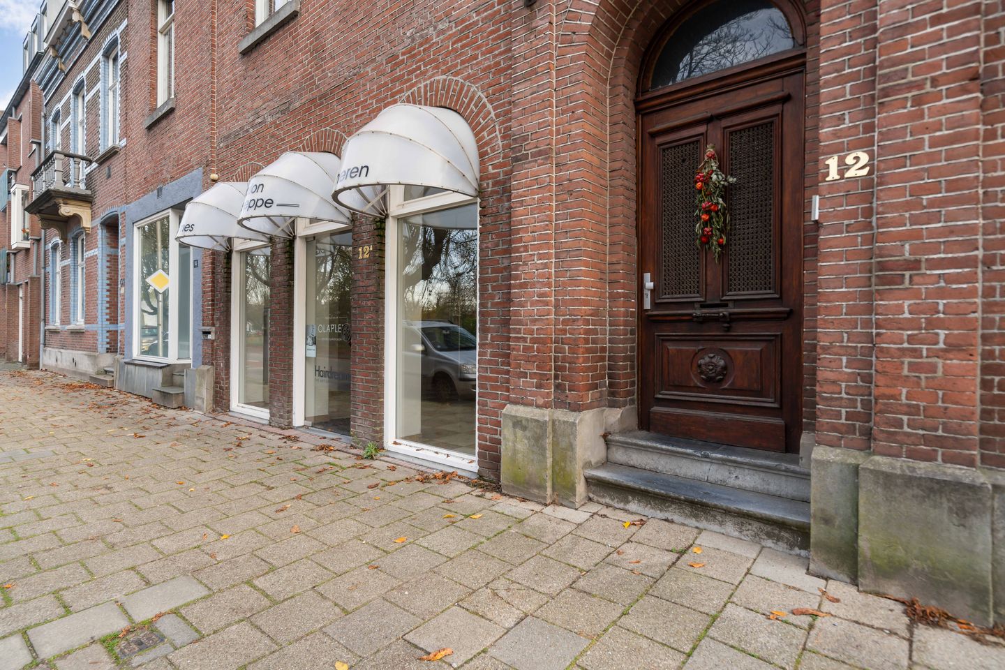 Bekijk foto 3 van Biest 12-A