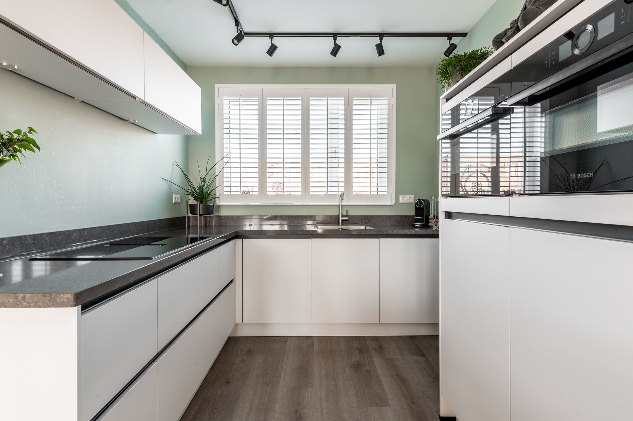 Photo 3 of Anna Maria van Schurmanlaan 84