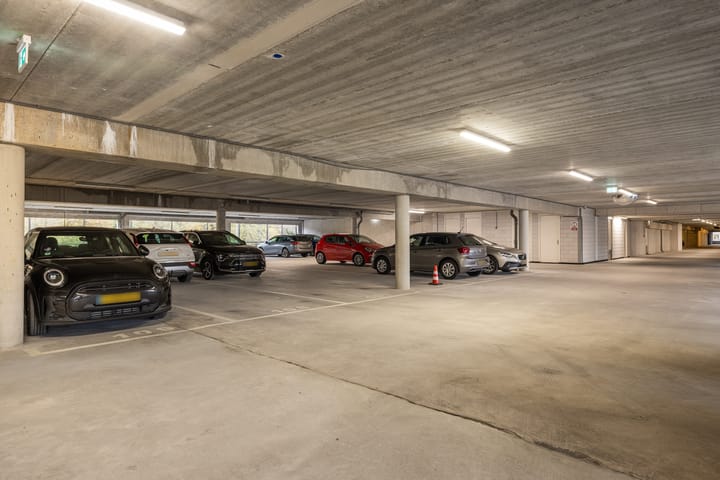 Foto 49 van Overkampweg 221