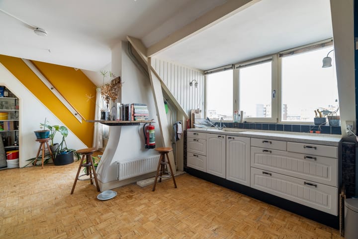 Foto 12 van Westduinweg 74-B