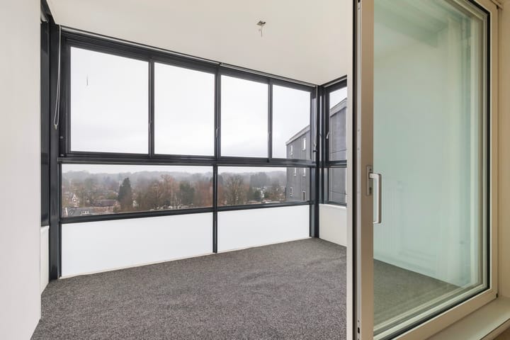 Photo 13 of Loolaan 41-112