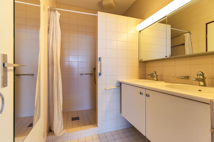 Photo 20 of Loolaan 41-112