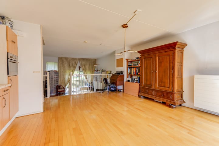 Foto 5 van Emily Brontësingel 101