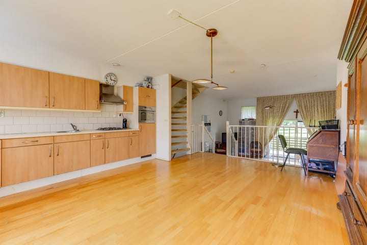 Foto 10 van Emily Brontësingel 101